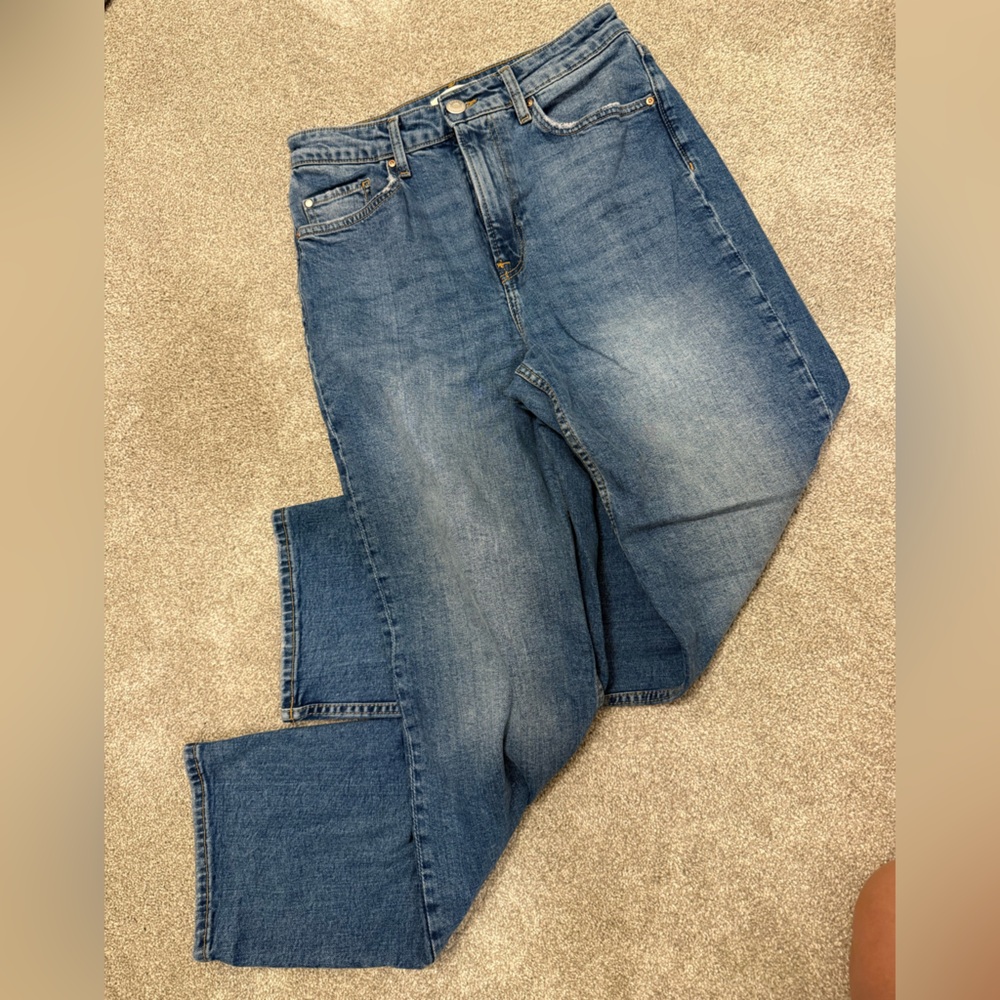 H&M Relaxed Fit Blue Jeans